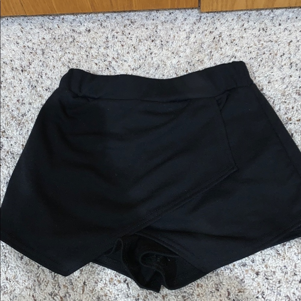 Skort